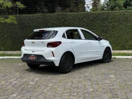 CHEVROLET - ONIX - 2021/2022 - Branca - R$ 68.900,00
