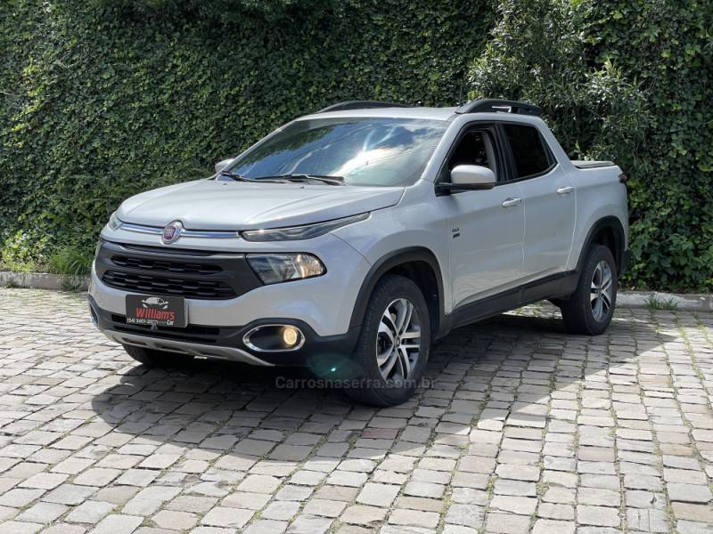 FIAT - TORO - 2018/2019 - Prata - R$ 107.900,00