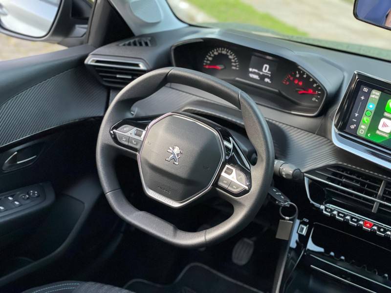 PEUGEOT - 208 - 2022/2023 - Cinza - R$ 74.900,00