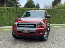 FORD - RANGER - 2017/2018 - Vermelha - R$ 117.900,00