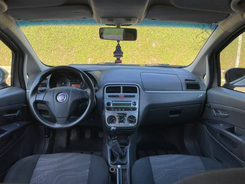 FIAT - PUNTO - 2009/2009 - Bege - R$ 29.900,00