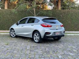 CHEVROLET - CRUZE - 2021/2021 - Prata - R$ 99.900,00