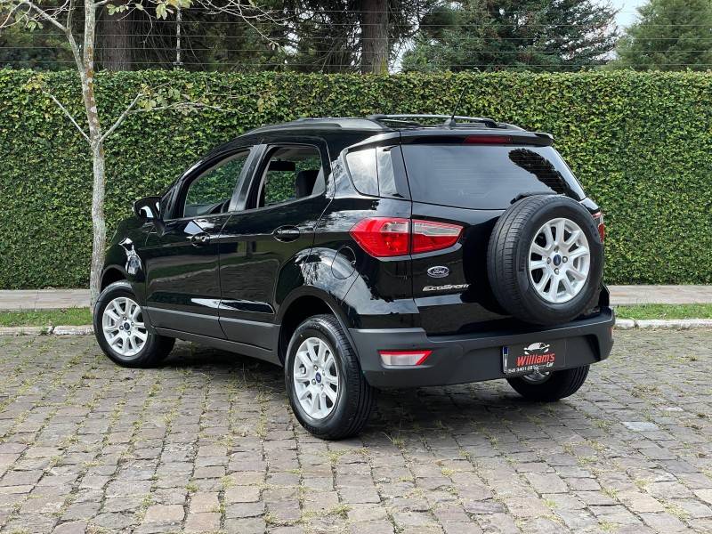 FORD - ECOSPORT - 2017/2018 - Preta - R$ 73.000,00