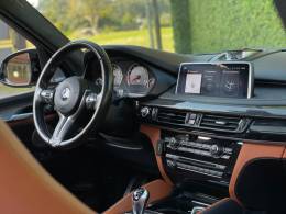 BMW - X5 - 2017/2018 - Cinza - R$ 304.900,00