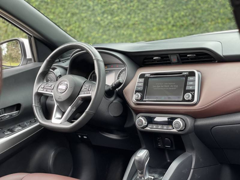 NISSAN - KICKS - 2019/2020 - Branca - R$ 92.900,00