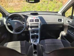 PEUGEOT - 307 - 2006/2007 - Prata - R$ 23.900,00