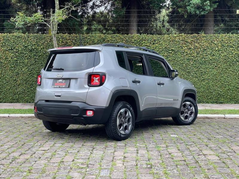 JEEP - RENEGADE - 2021/2021 - Prata - R$ 75.900,00