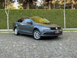 VOLKSWAGEN - JETTA - 2016/2017 - Cinza - R$ 83.900,00