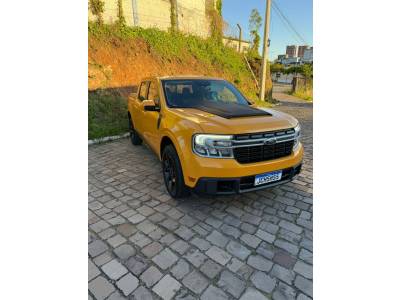 FORD - MAVERICK - 2022/2022 - Laranja - R$ 163.900,00