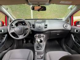 FORD - FIESTA - 2016/2017 - Vermelha - R$ 55.000,00