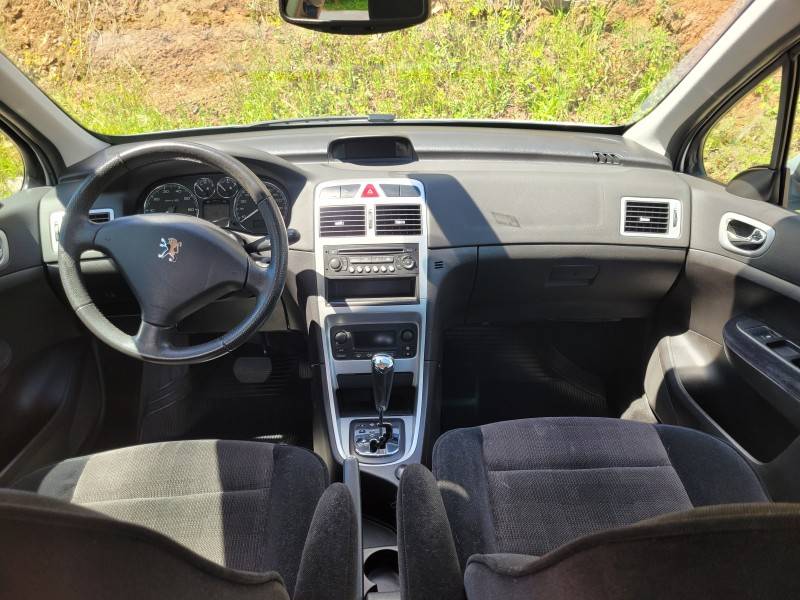 PEUGEOT - 307 - 2006/2007 - Prata - R$ 23.900,00