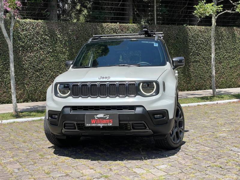 JEEP - RENEGADE - 2022/2022 - Branca - R$ 117.900,00